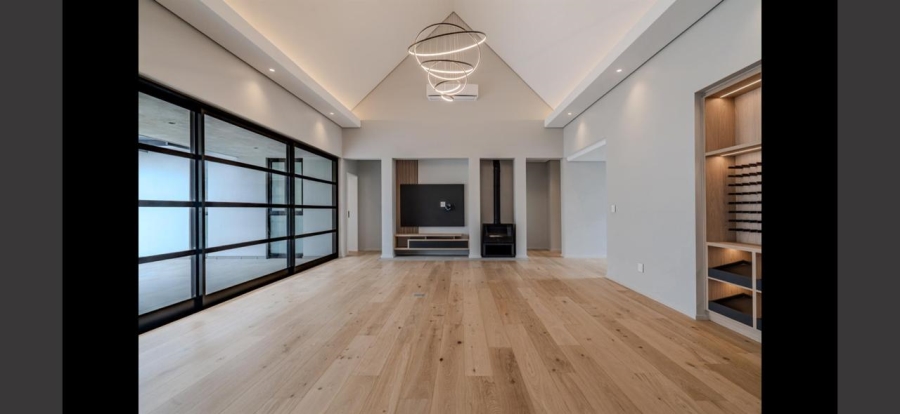 4 Bedroom Property for Sale in Pearl Valley at Val de Vie Western Cape